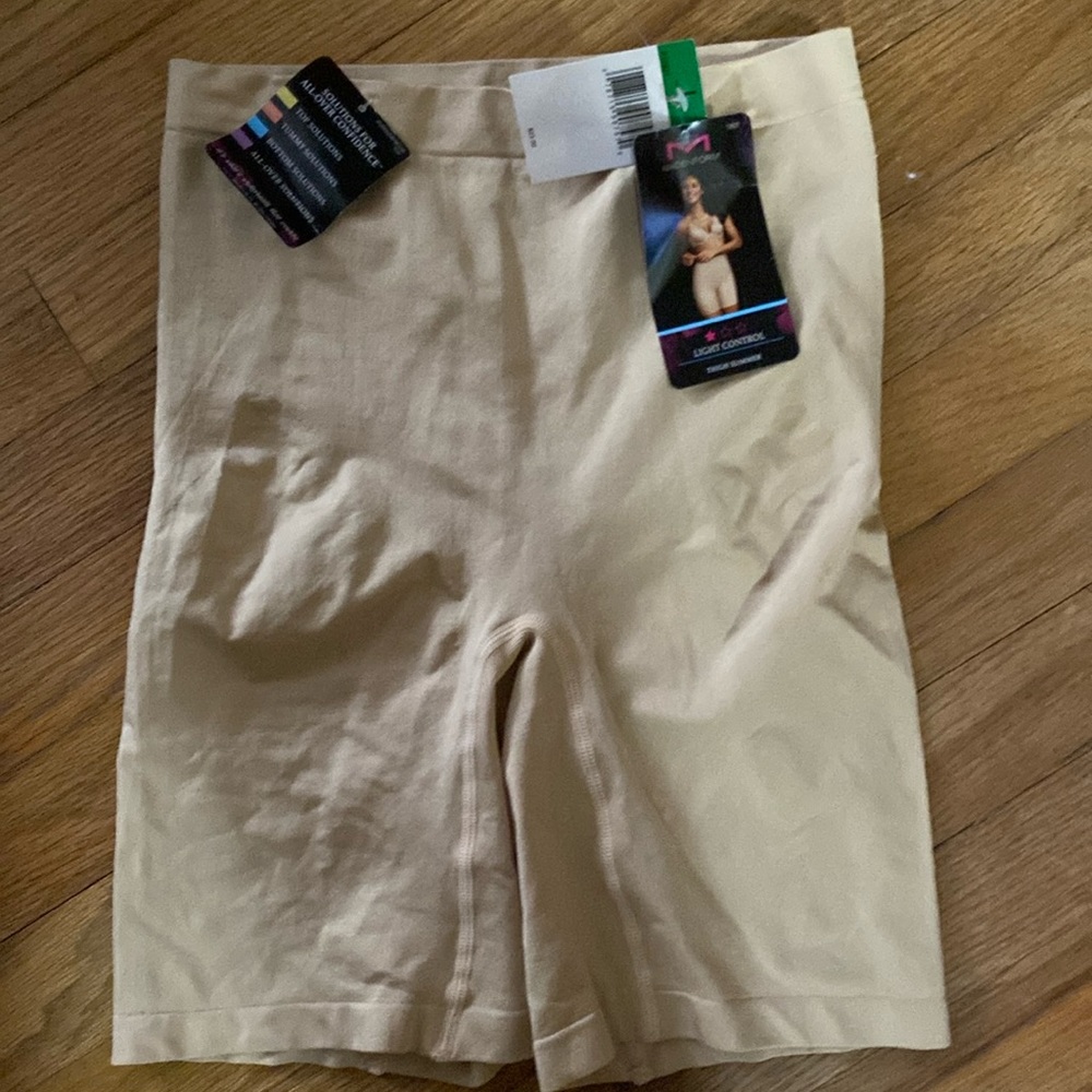 Maidenform shapewear